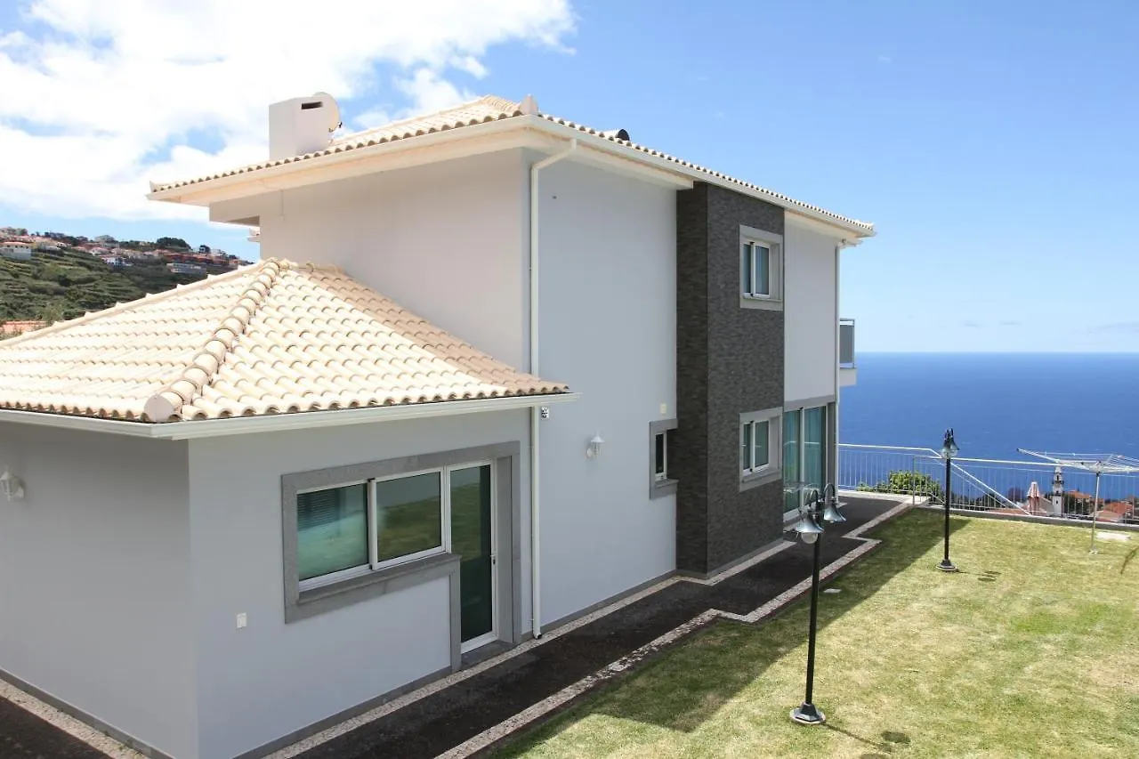 Villa Abreu - A Wonderful Ocean View Calheta  Holiday home Calheta (Madeira)